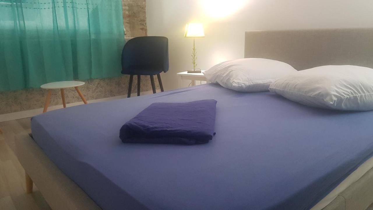 Tournus Castrum Romain- Loft 90M2 - 3 Etoiles - Petit Box Velo - 5Mn Autoroute Dış mekan fotoğraf